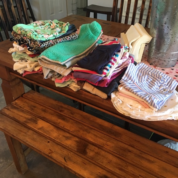 2T lot of girls clothing over 50 pieces - Picture 1 of 8